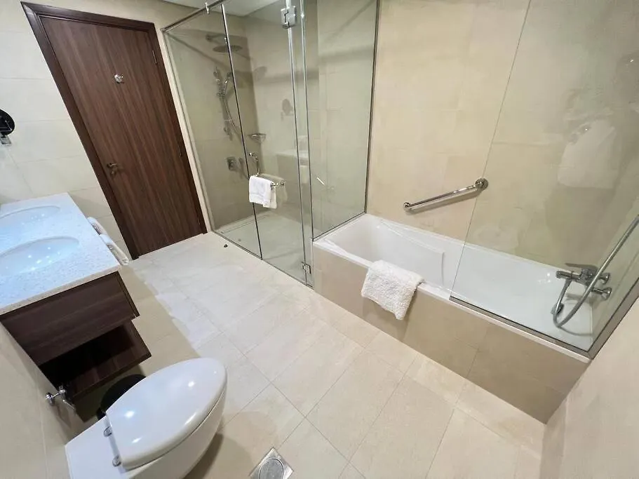 Luxury 2Br Avani Palm View Apt Dubai